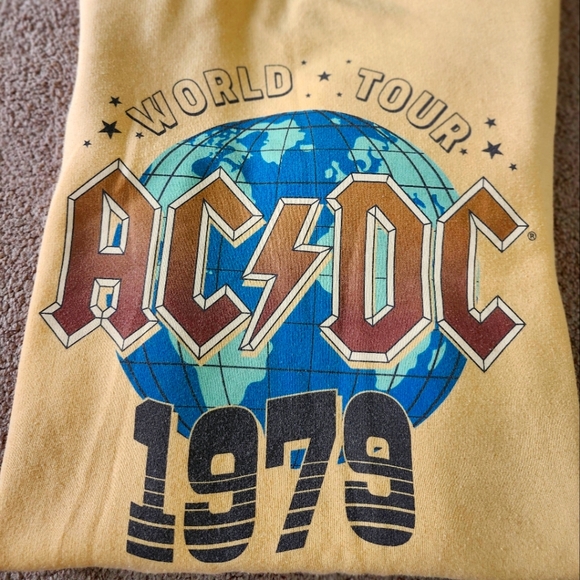 ACDC 1979 sweater - Picture 2 of 4